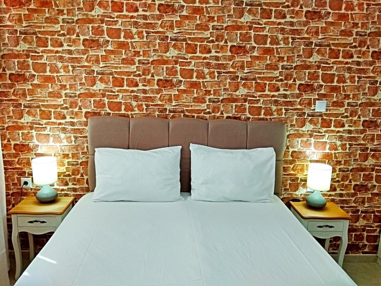 Iros Apartment Néa Péramos Eksteriør bilde